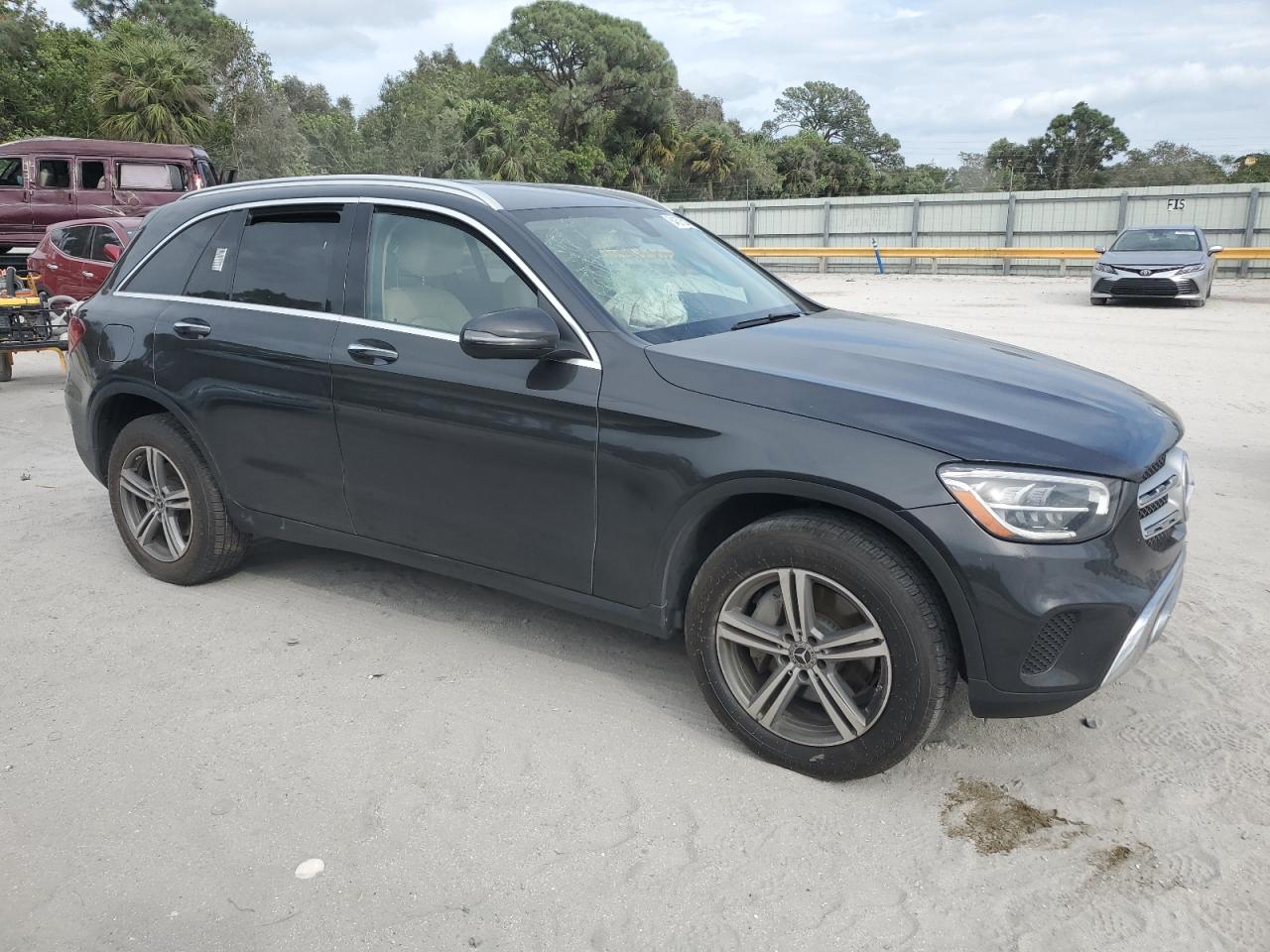 Lot #3048546884 2020 MERCEDES-BENZ GLC 300