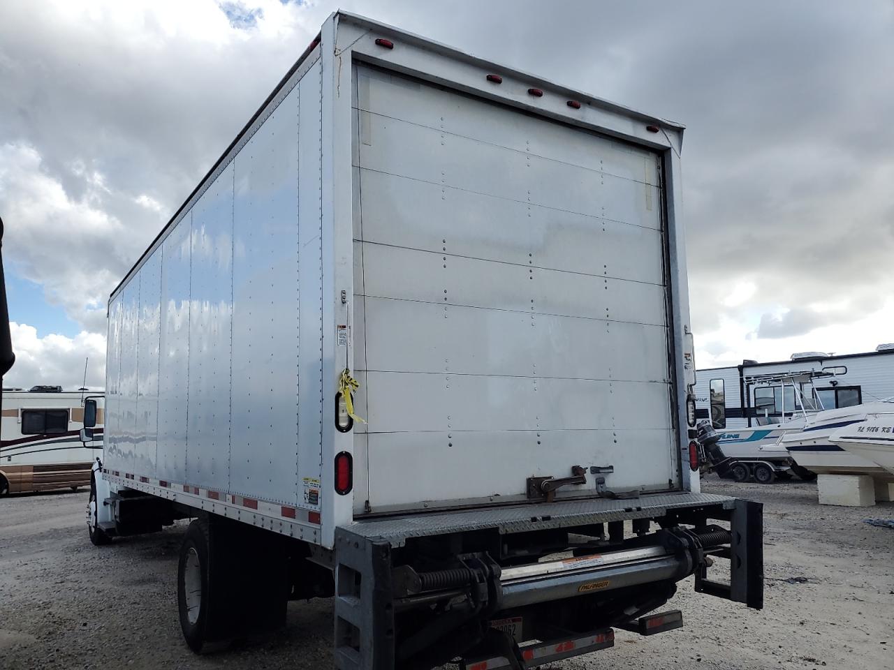 Lot #3049602632 2015 FREIGHTLINER M2 106 MED