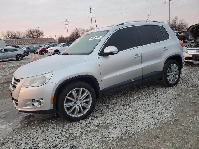 2011 VOLKSWAGEN TIGUAN S #3023913272