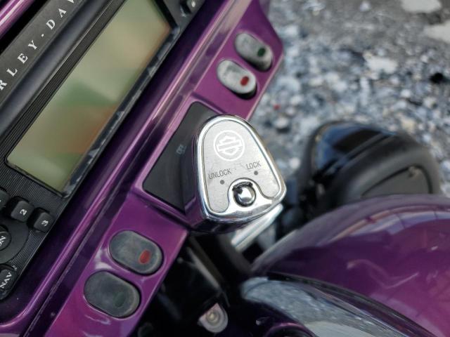 2011 HARLEY-DAVIDSON FLHTK 1HD1KEM1XBB633853
