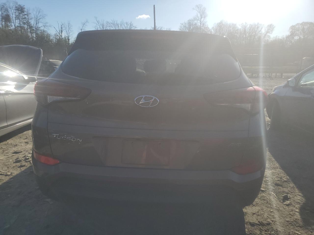 Lot #3024162843 2017 HYUNDAI TUCSON LIM