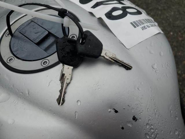 2015 TRIUMPH MOTORCYCLE STREET TRI SMTL03NE4FT687642