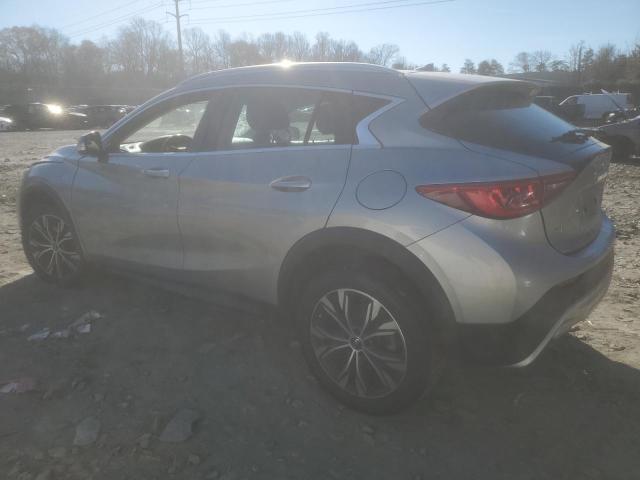 INFINITI QX30 BASE 2017 silver  gas SJKCH5CR9HA033563 photo #3