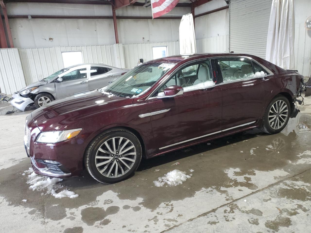 Lot #3045857633 2019 LINCOLN CONTINENTA