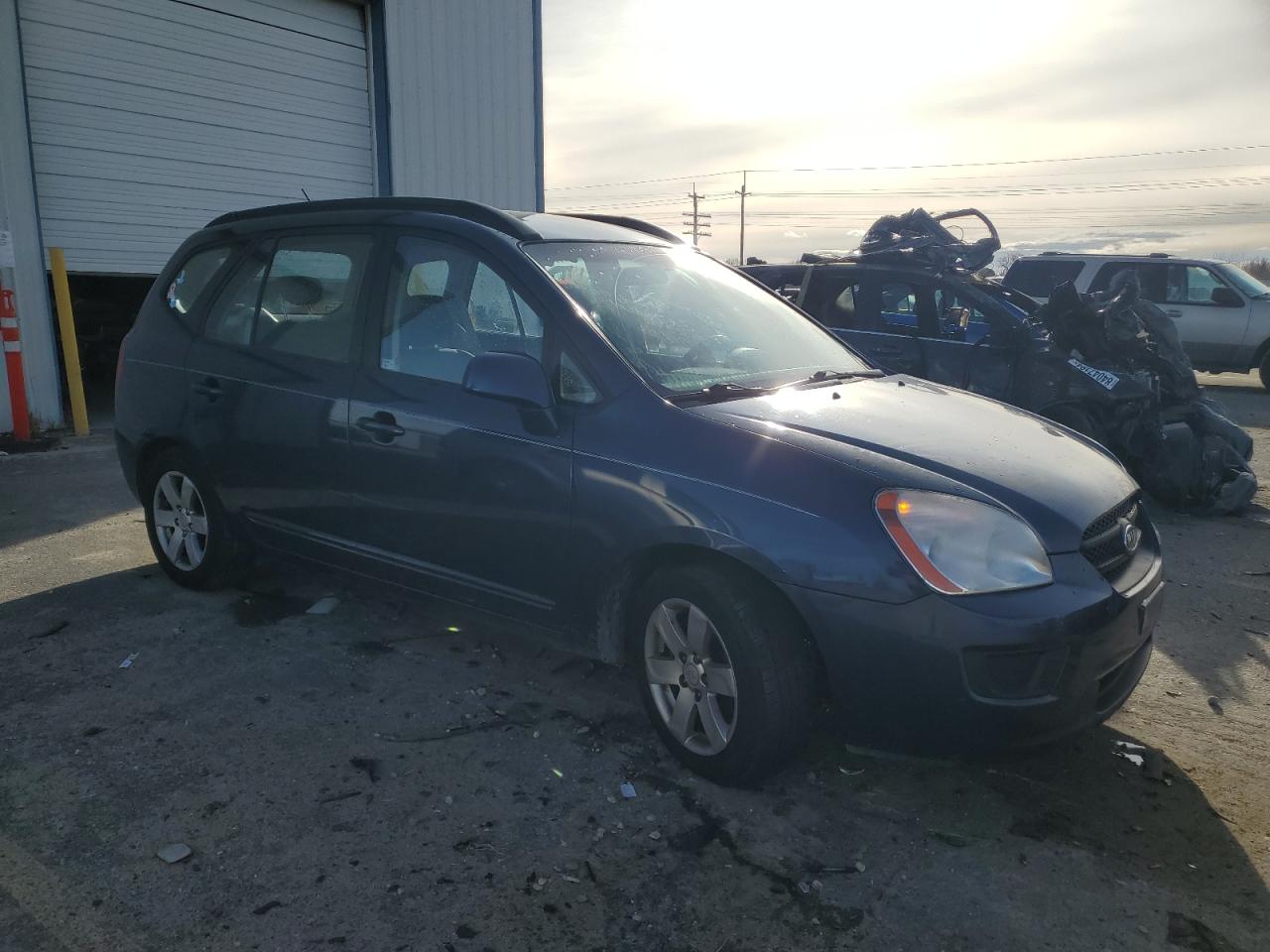 Lot #3049542646 2008 KIA RONDO LX