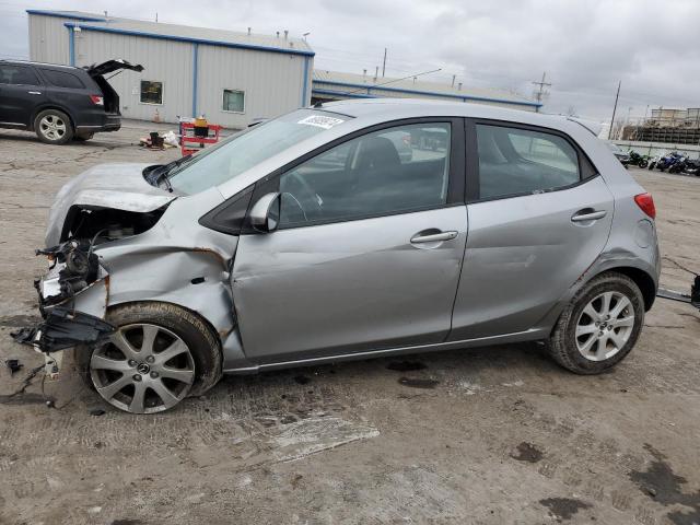 2014 MAZDA 2