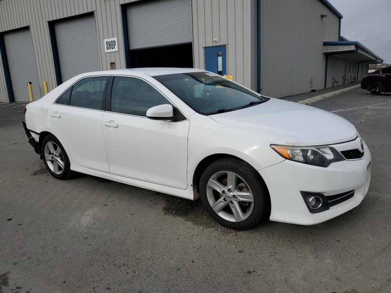 Lot #3026055973 2014 TOYOTA CAMRY L