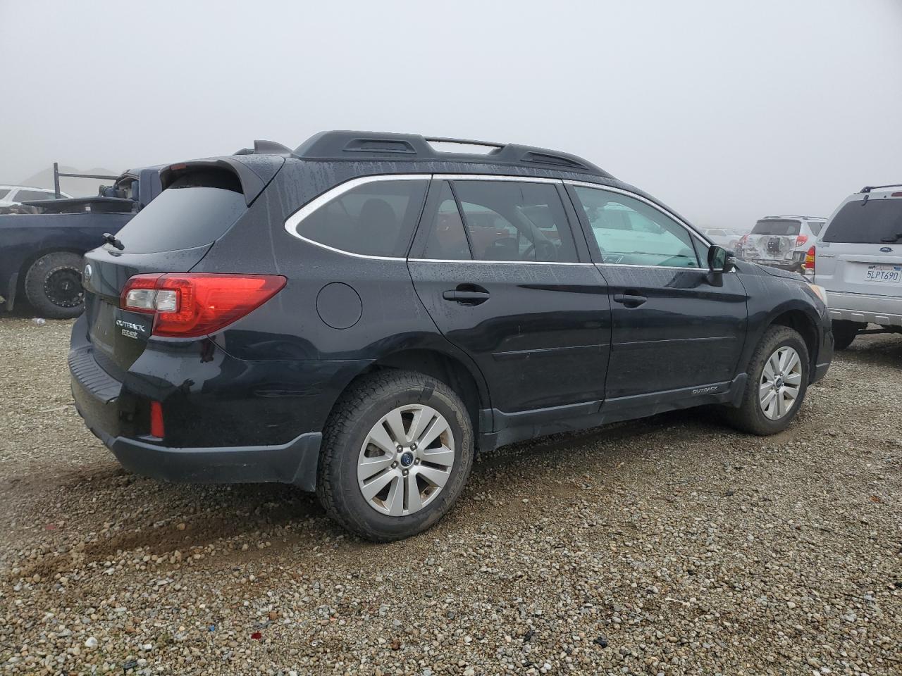 Lot #3045935241 2017 SUBARU OUTBACK 2.