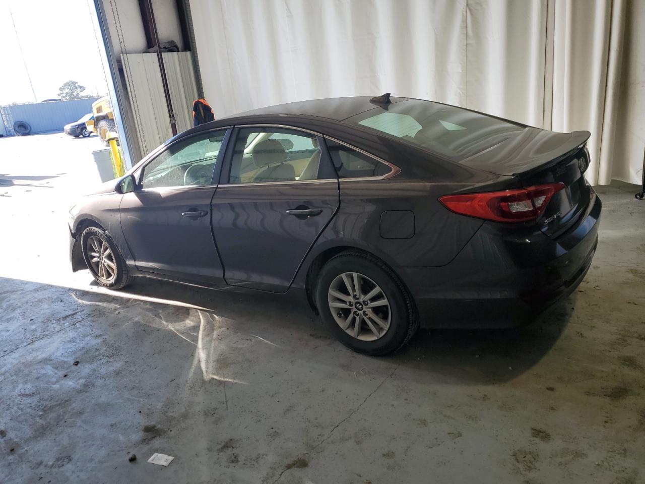 Lot #3033065990 2017 HYUNDAI SONATA SE