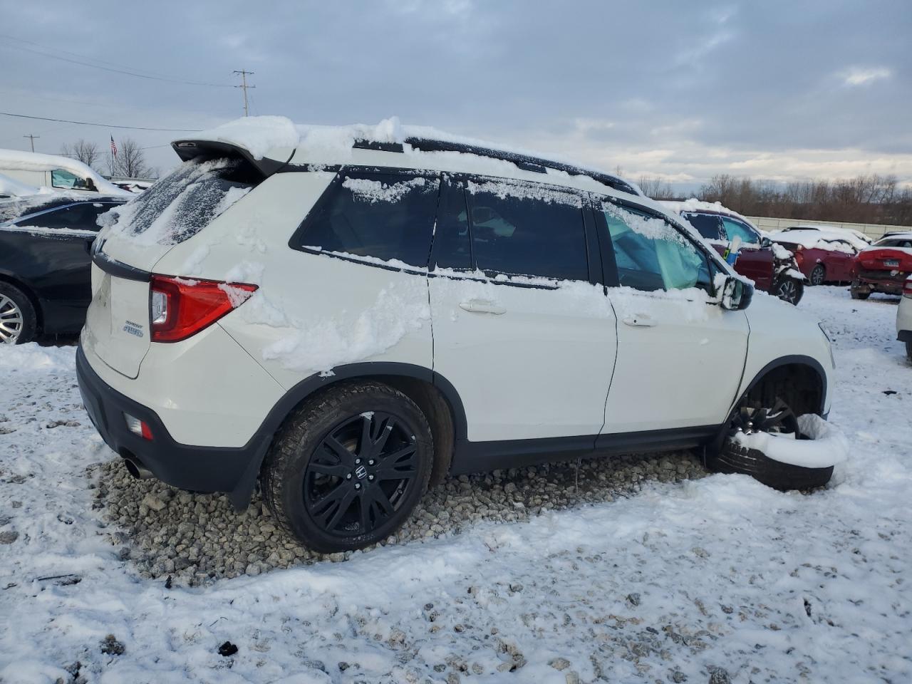 Lot #3050459271 2019 HONDA PASSPORT S