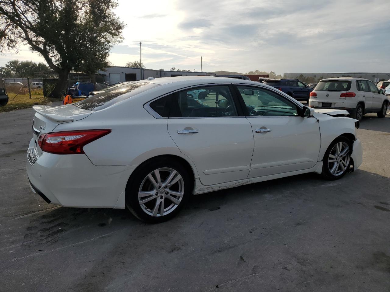 Lot #3029603125 2016 NISSAN ALTIMA 3.5