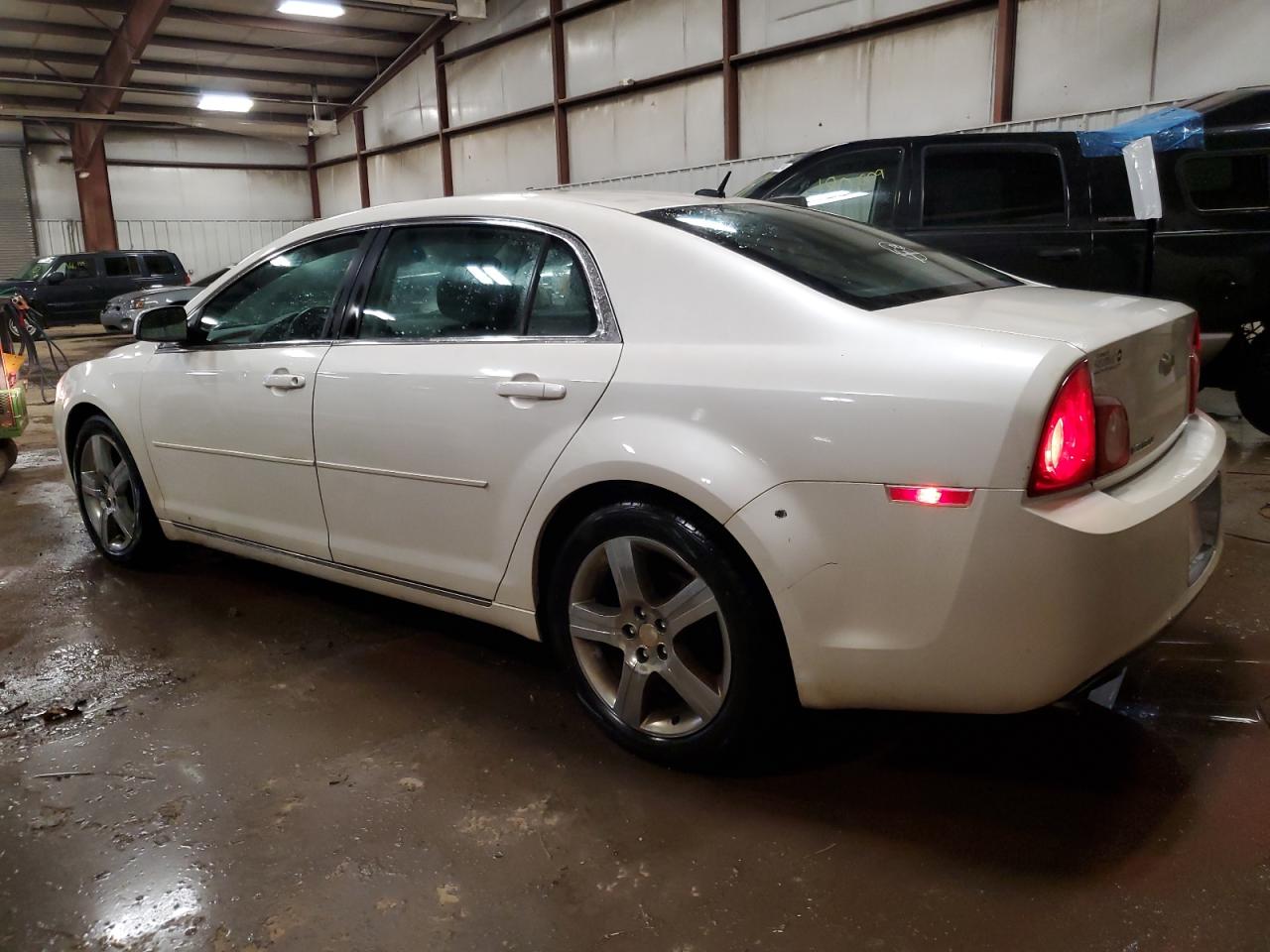 Lot #3038059211 2011 CHEVROLET MALIBU 2LT