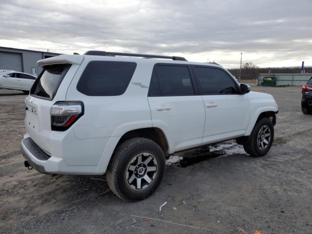 2022 TOYOTA 4RUNNER SR - JTERU5JR3N6071456