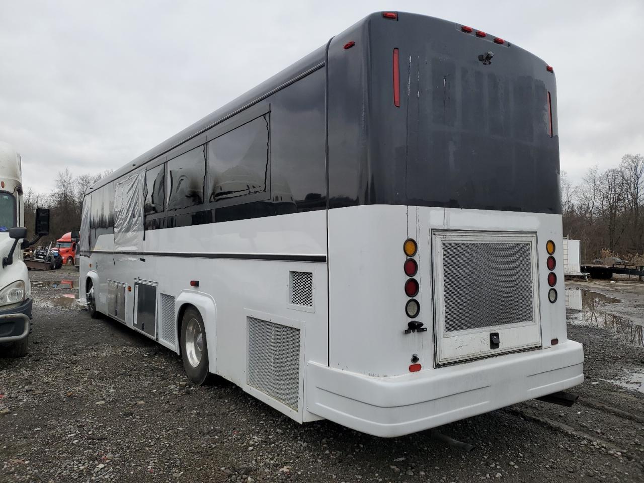 Lot #3030637096 2007 FREIGHTLINER CHASSIS X