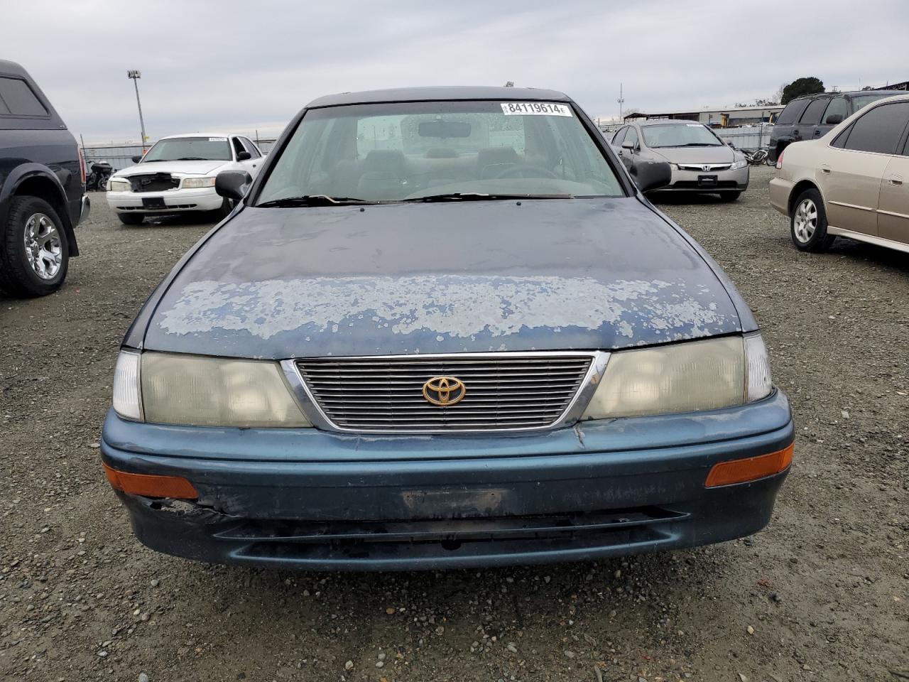 Lot #3027118787 1997 TOYOTA AVALON XL