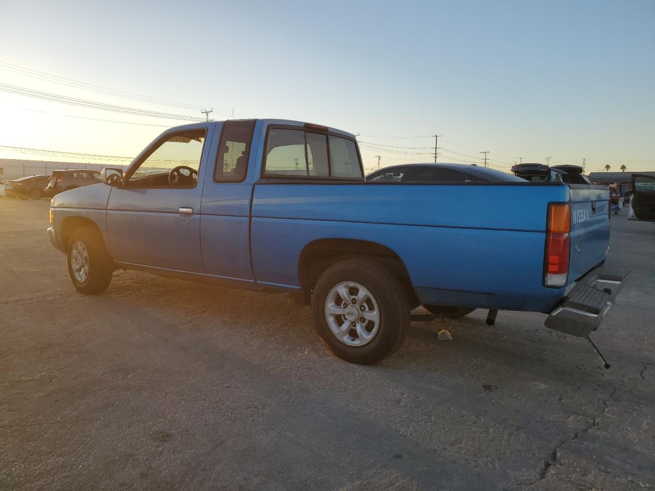 Lot #3029470718 1997 NISSAN TRUCK KING