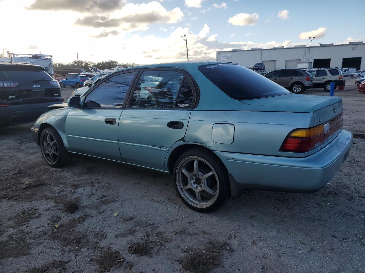 Lot #3044612254 1994 TOYOTA COROLLA LE