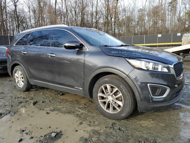 VIN 5XYPGDA50HG229716 2017 KIA SORENTO no.4