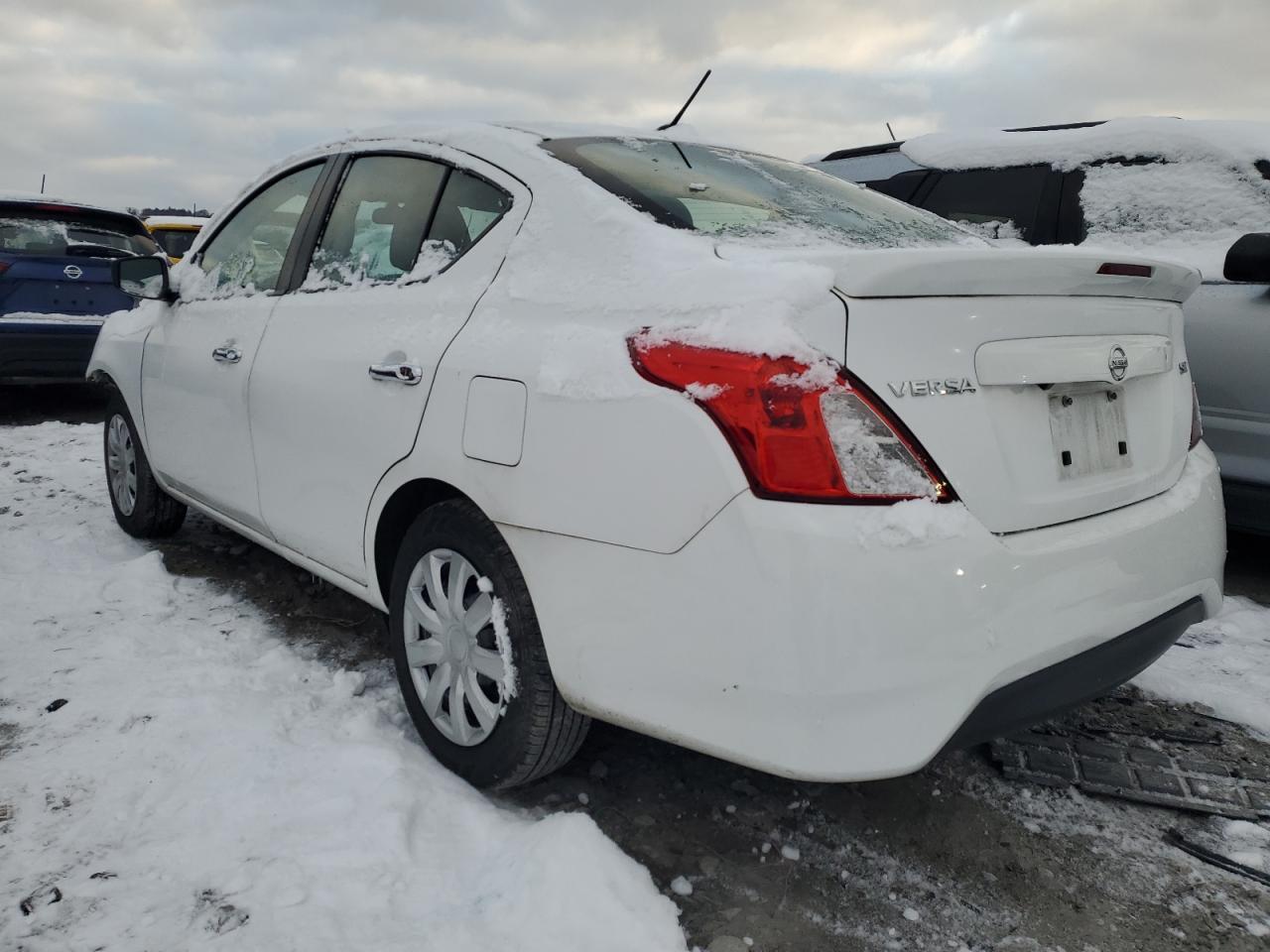 Lot #3028631921 2019 NISSAN VERSA S