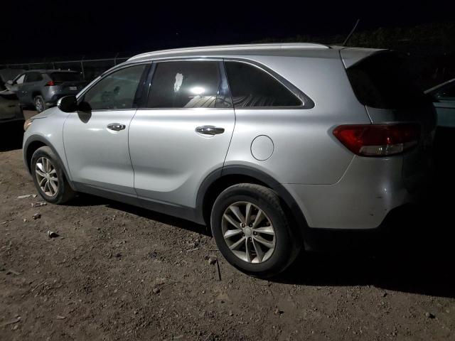 VIN 5XYPG4A57JG362124 2018 KIA SORENTO no.2