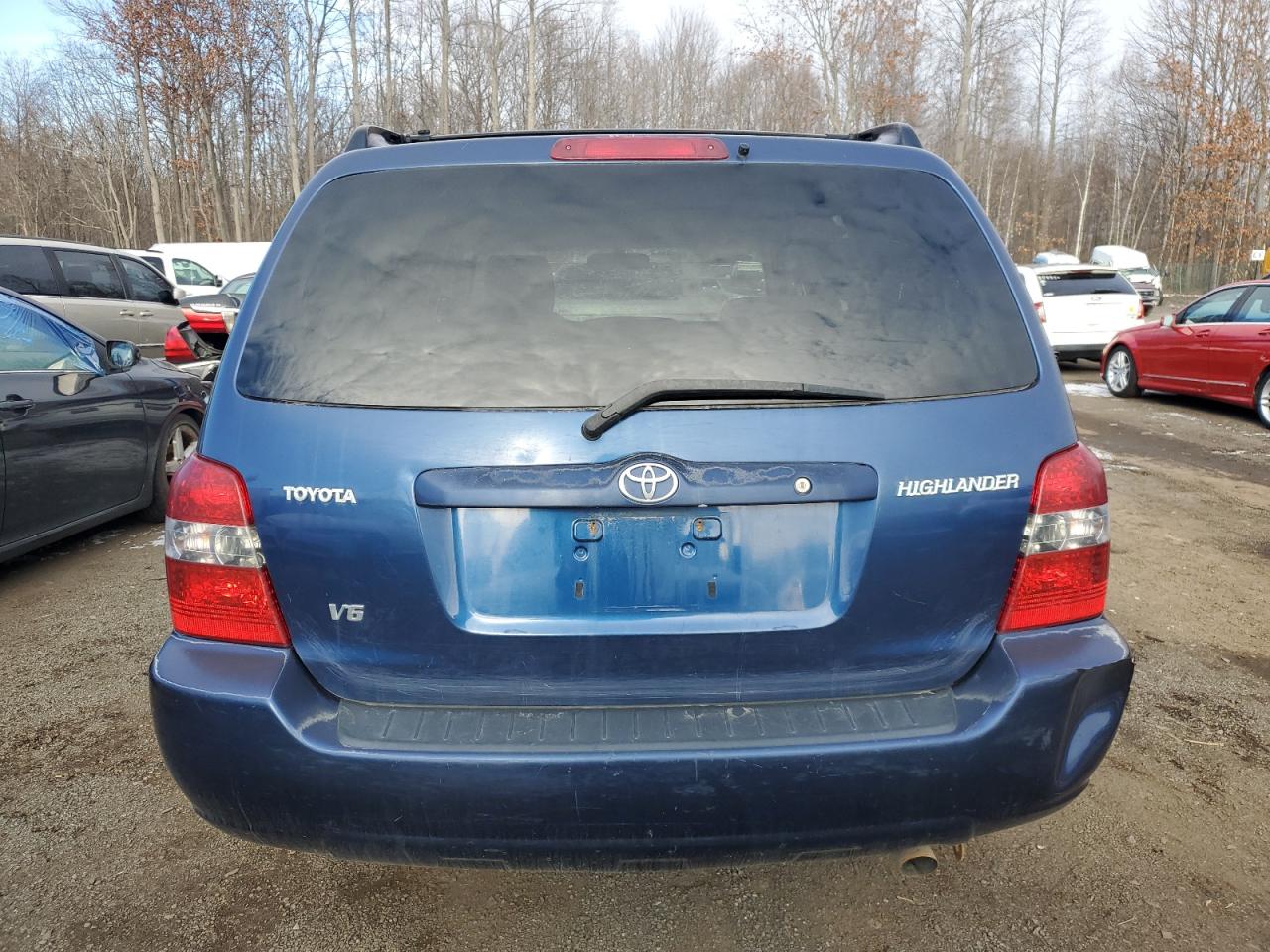 Lot #3033164204 2004 TOYOTA HIGHLANDER