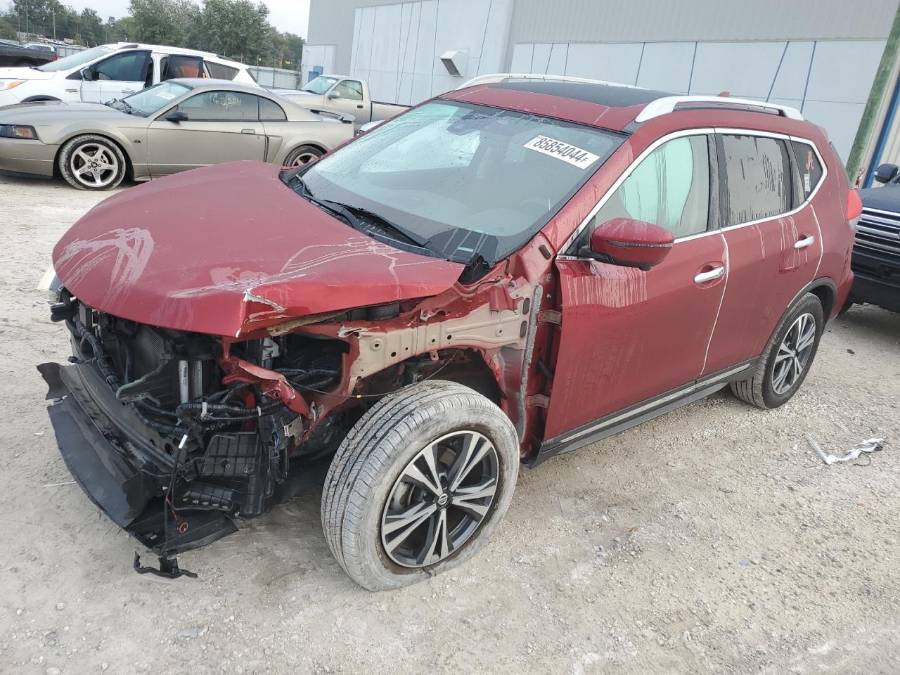  Salvage Nissan Rogue