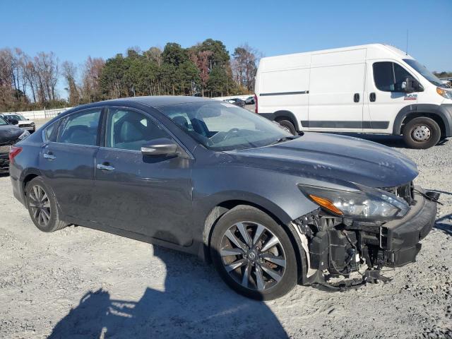 Vin: 1n4al3apxhc267025, lot: 83302274, nissan altima 2.5 20174