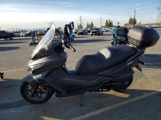 KYMCO USA INC X-TOWN 300 2018 black  gas LC2W1M240JC100286 photo #4