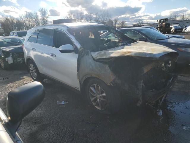 5XYPGDA37HG322618 Kia Sorento Lx 2017
