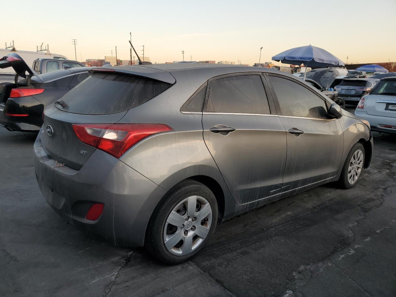 Lot #3029702099 2017 HYUNDAI ELANTRA GT