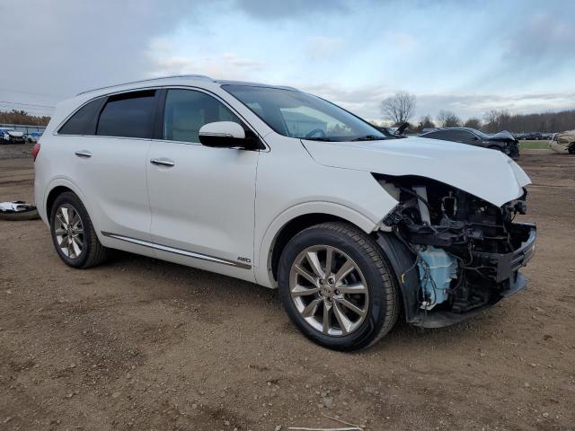 VIN 5XYPKDA58HG335961 2017 KIA SORENTO no.4