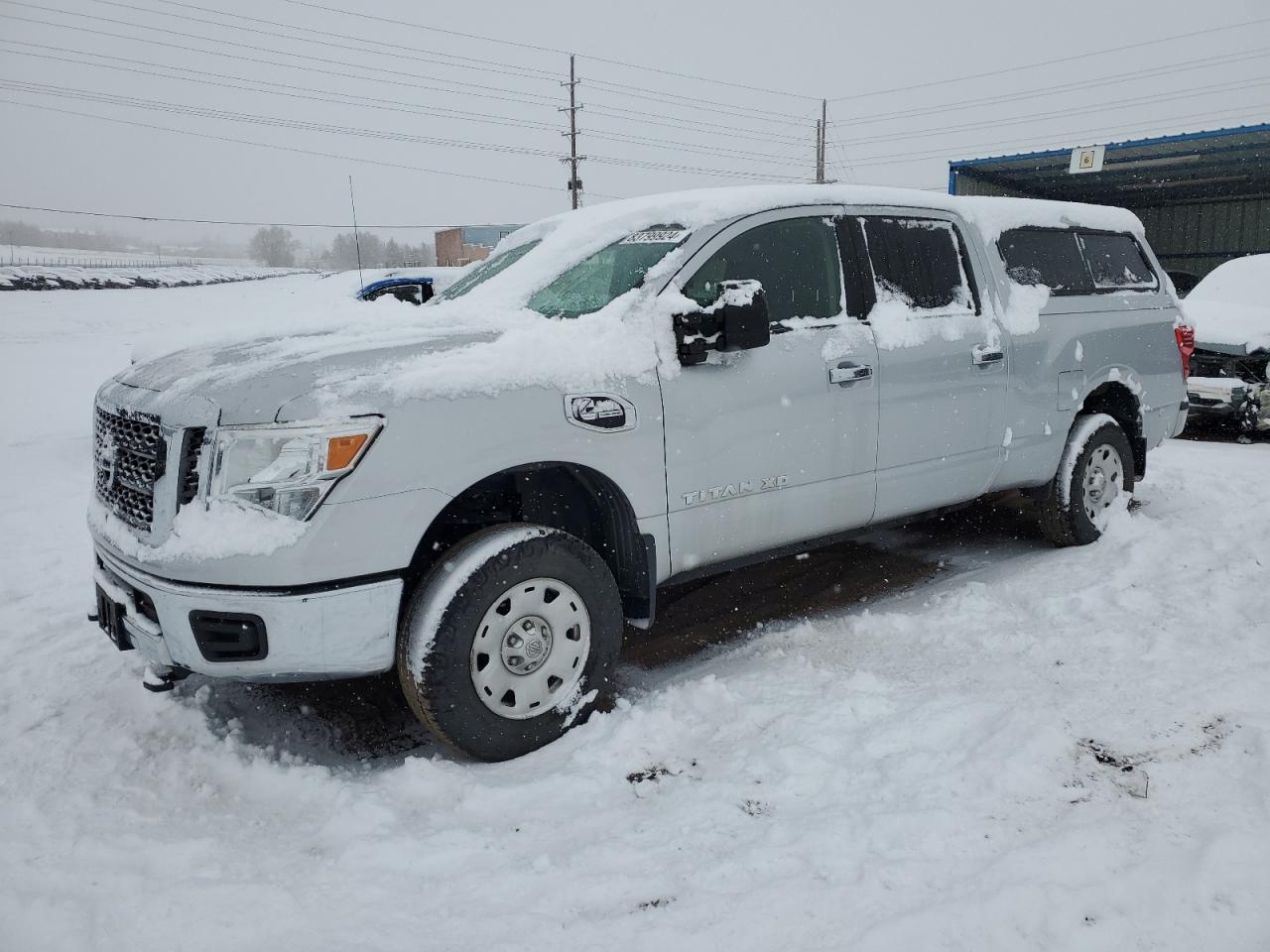  Salvage Nissan Titan