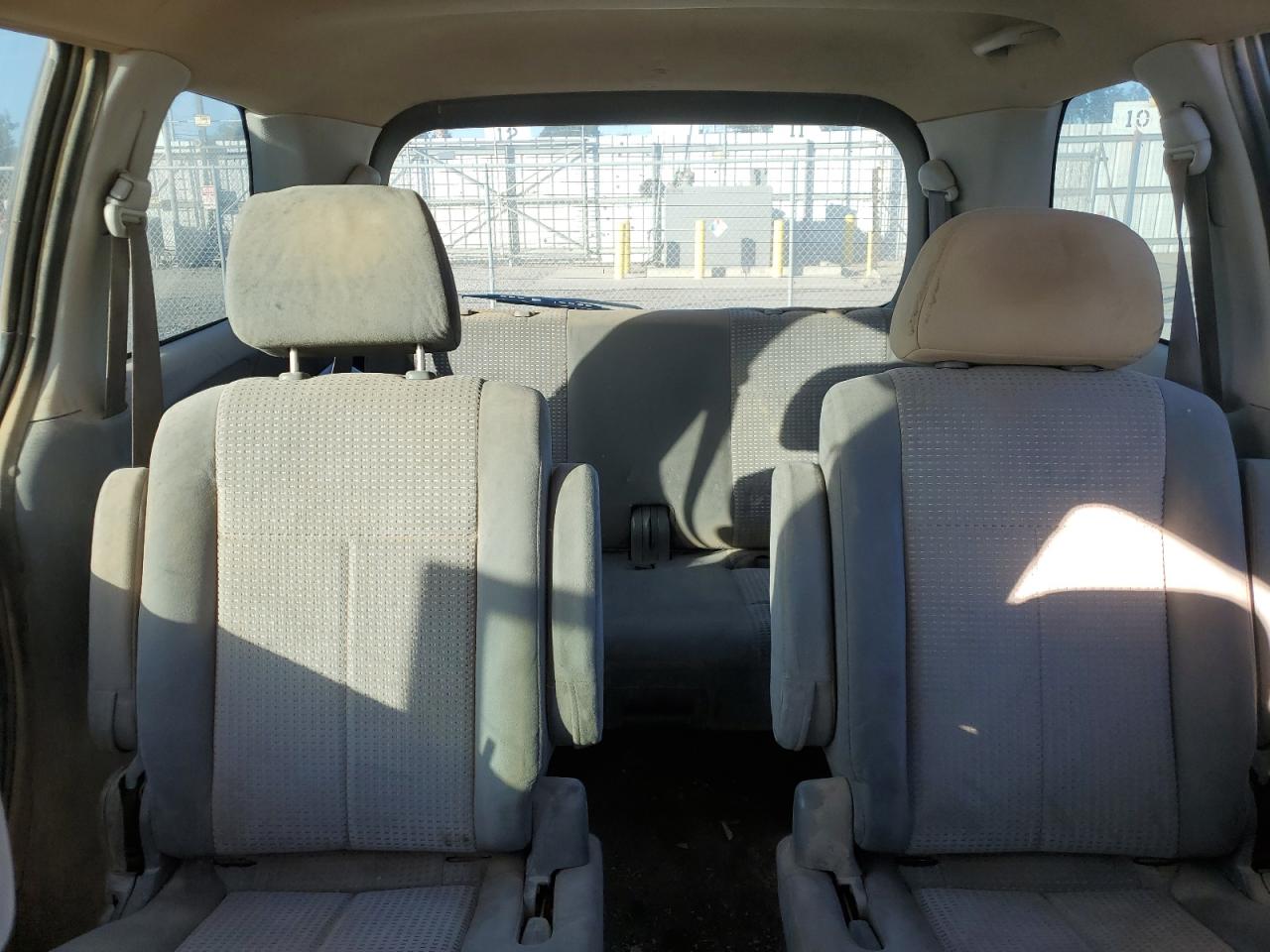 Lot #3030670110 2004 MAZDA MPV WAGON