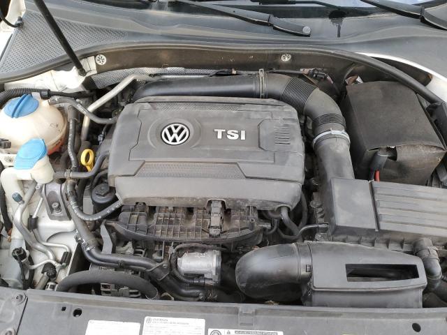 2015 VOLKSWAGEN PASSAT S - 1VWAT7A34FC013206