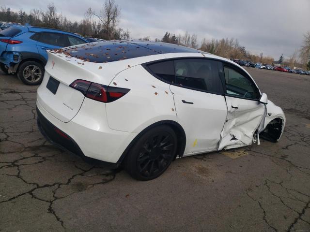 2024 TESLA MODEL Y - 7SAYGAEE7RF077443