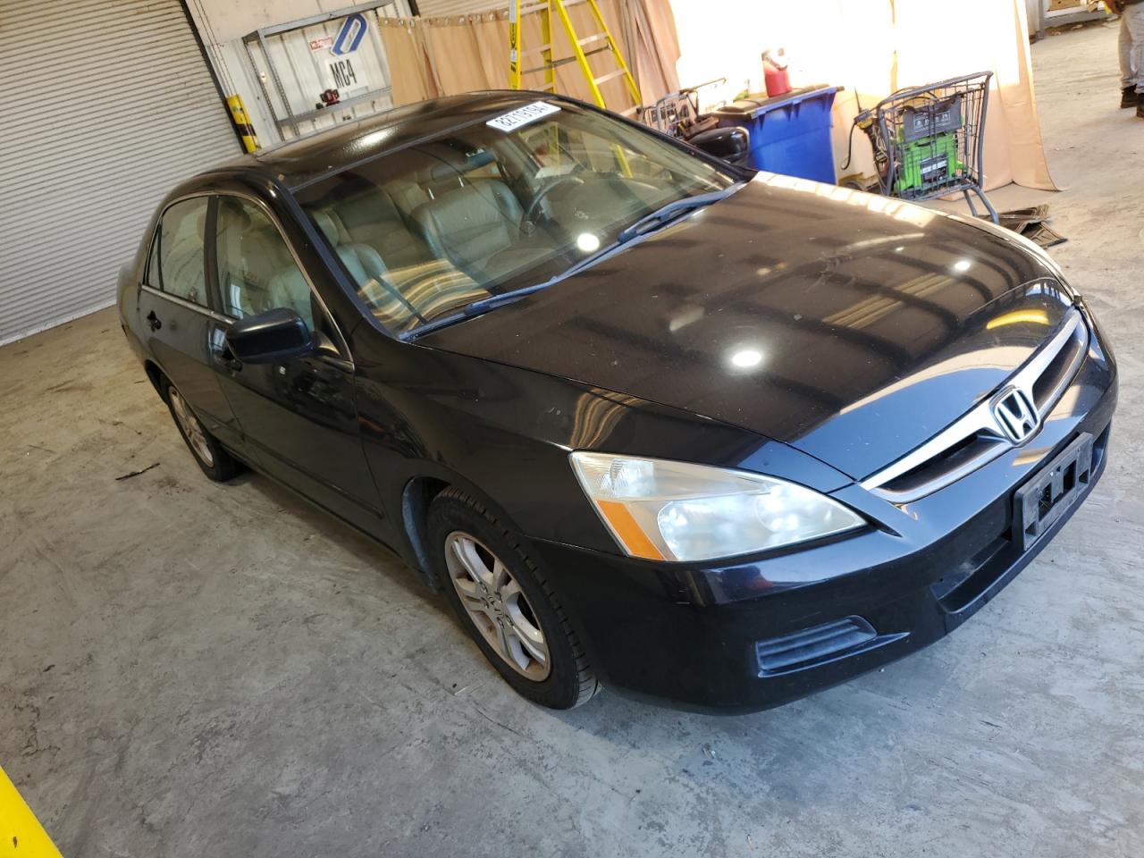 Lot #3025996999 2007 HONDA ACCORD EX