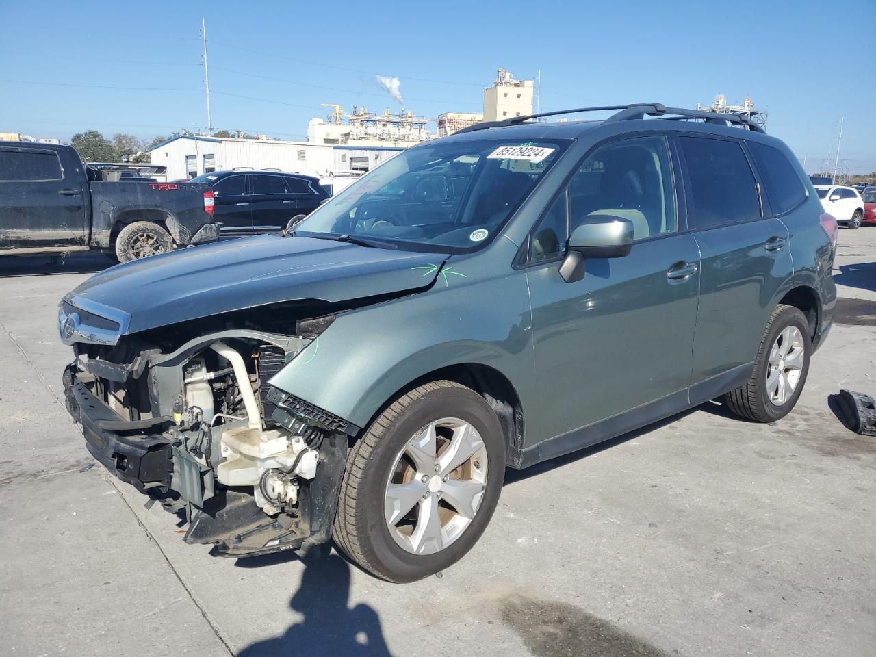 Lot #3033292824 2015 SUBARU FORESTER 2