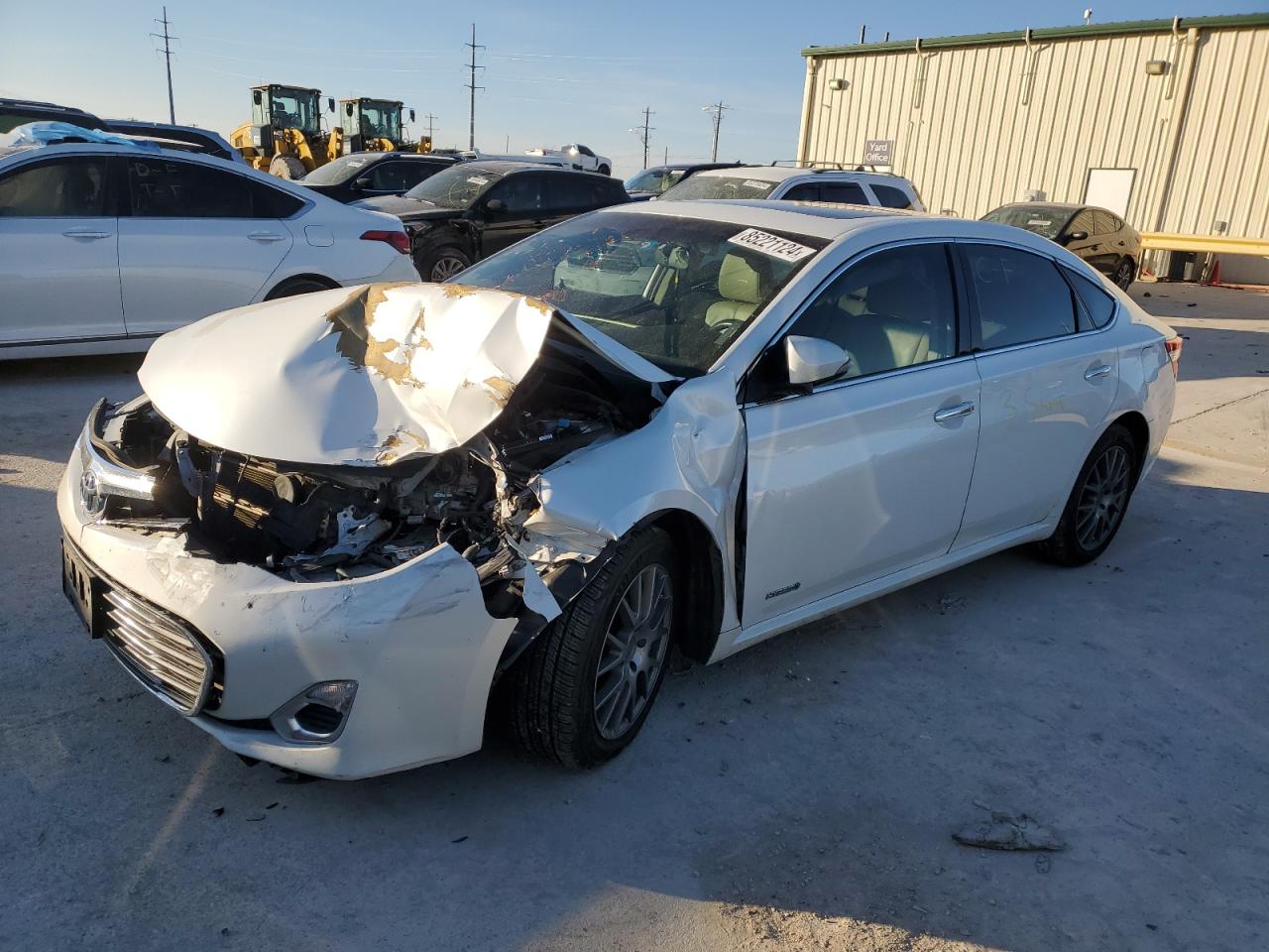 Lot #3037421769 2015 TOYOTA AVALON HYB