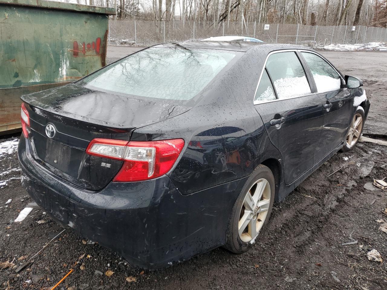 Lot #3033011014 2013 TOYOTA CAMRY L