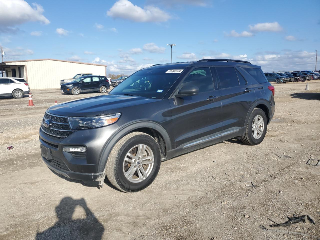  Salvage Ford Explorer