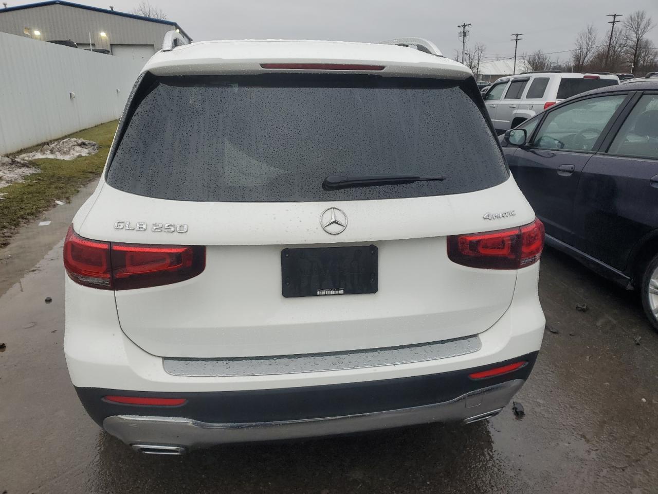 Lot #3044392825 2022 MERCEDES-BENZ GLB 250 4M