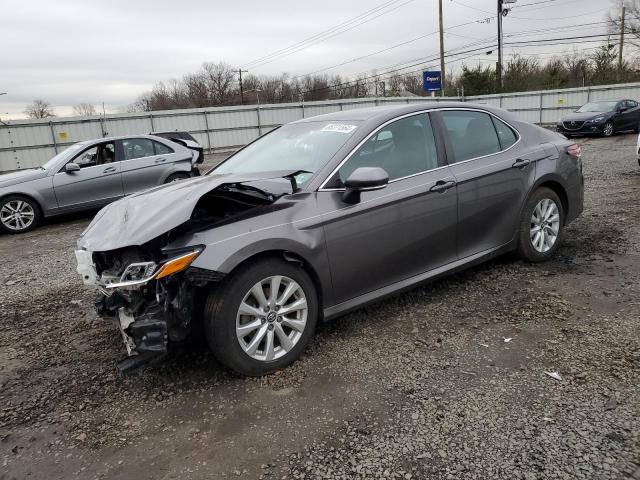 2018 TOYOTA CAMRY L - 4T1B11HK3JU606030
