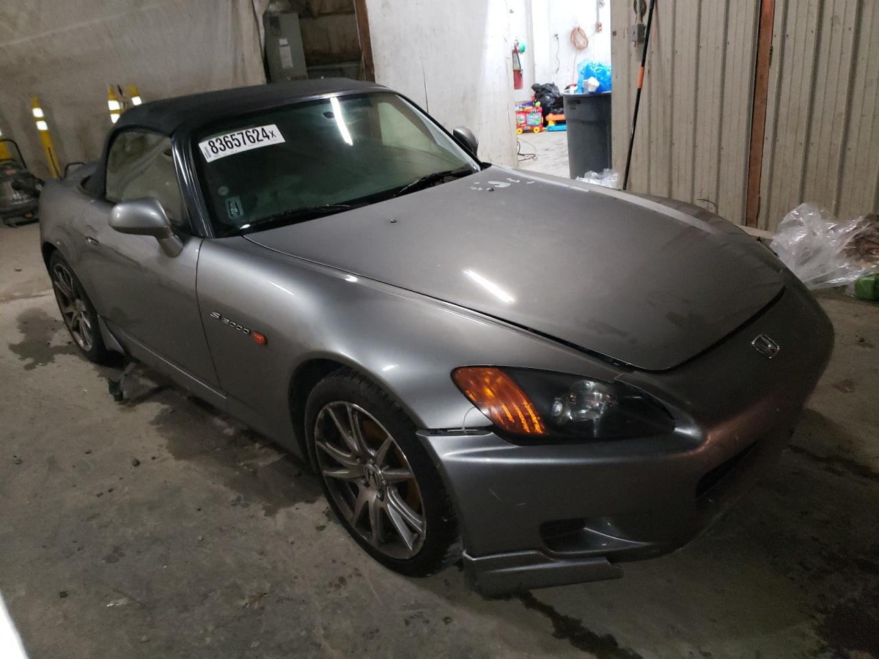 Lot #3024909433 2000 HONDA S2000