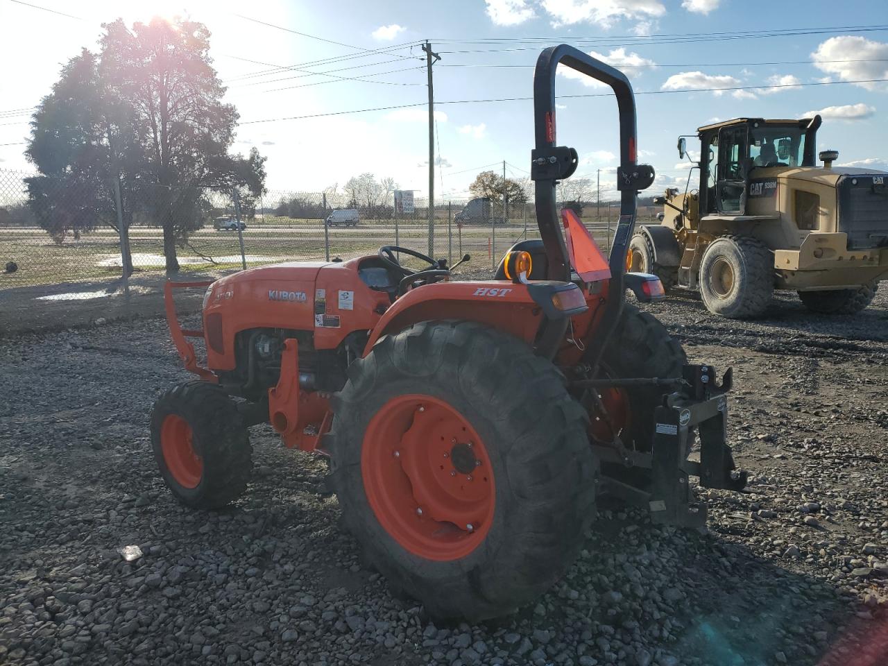 Lot #3030736092 2017 KUTA TRACTOR