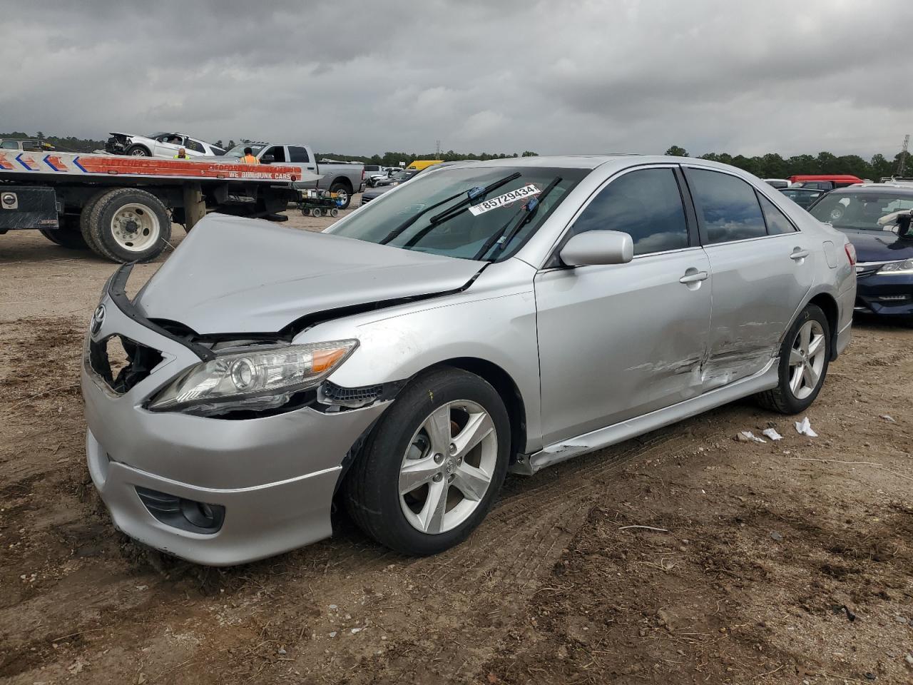 Lot #3031259696 2011 TOYOTA CAMRY SE