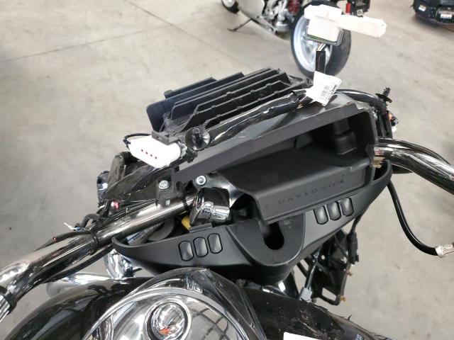 2019 HARLEY-DAVIDSON FLHT 1HD1FVC6XKB681757