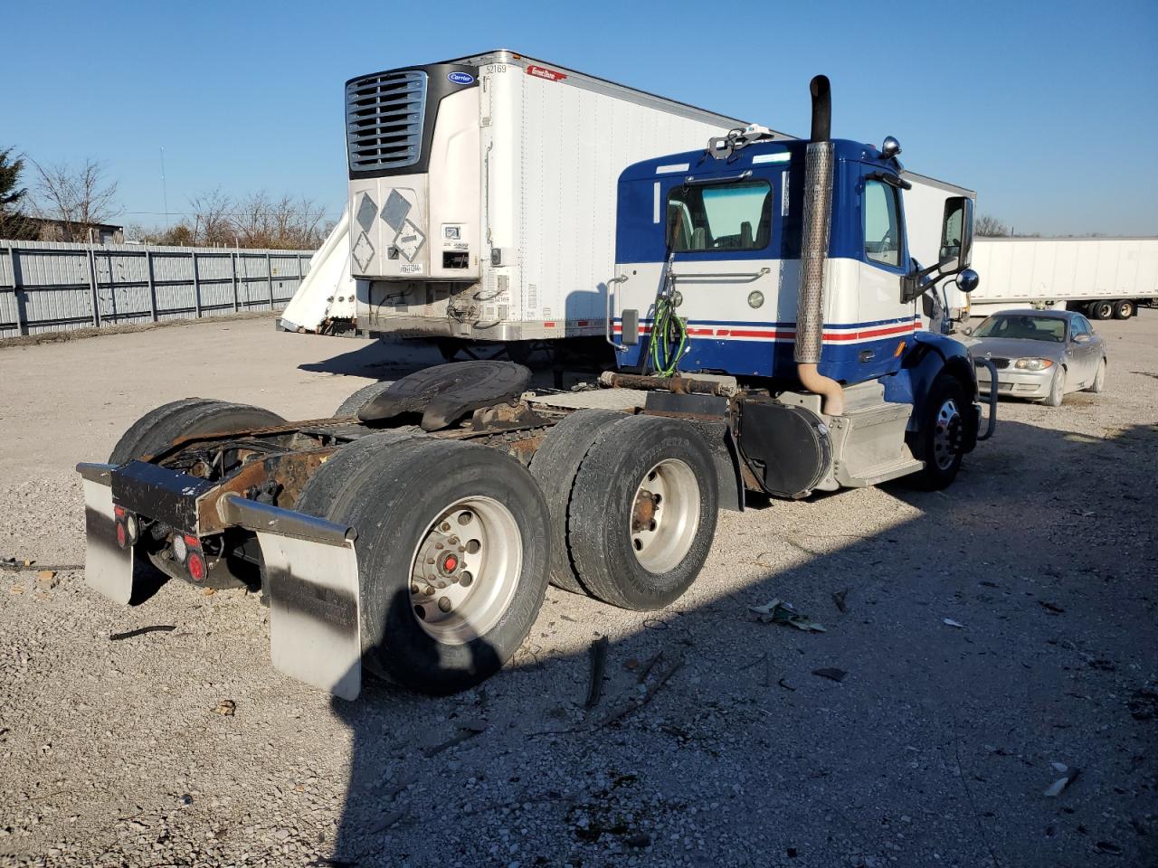 Lot #3031362712 2015 PETERBILT 579