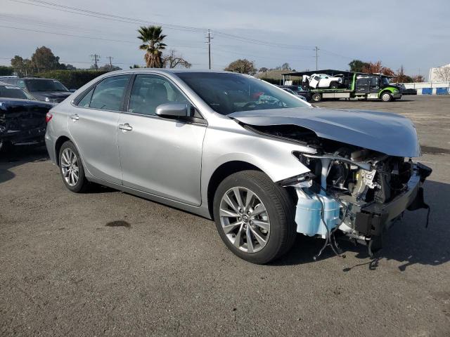 Vin: 4t1bf1fk2hu699069, lot: 86018794, toyota camry le 20174
