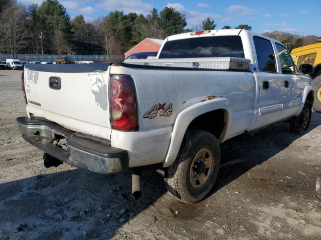 CHEVROLET SILVERADO 2006 white  diesel 1GCHK23D16F196835 photo #4