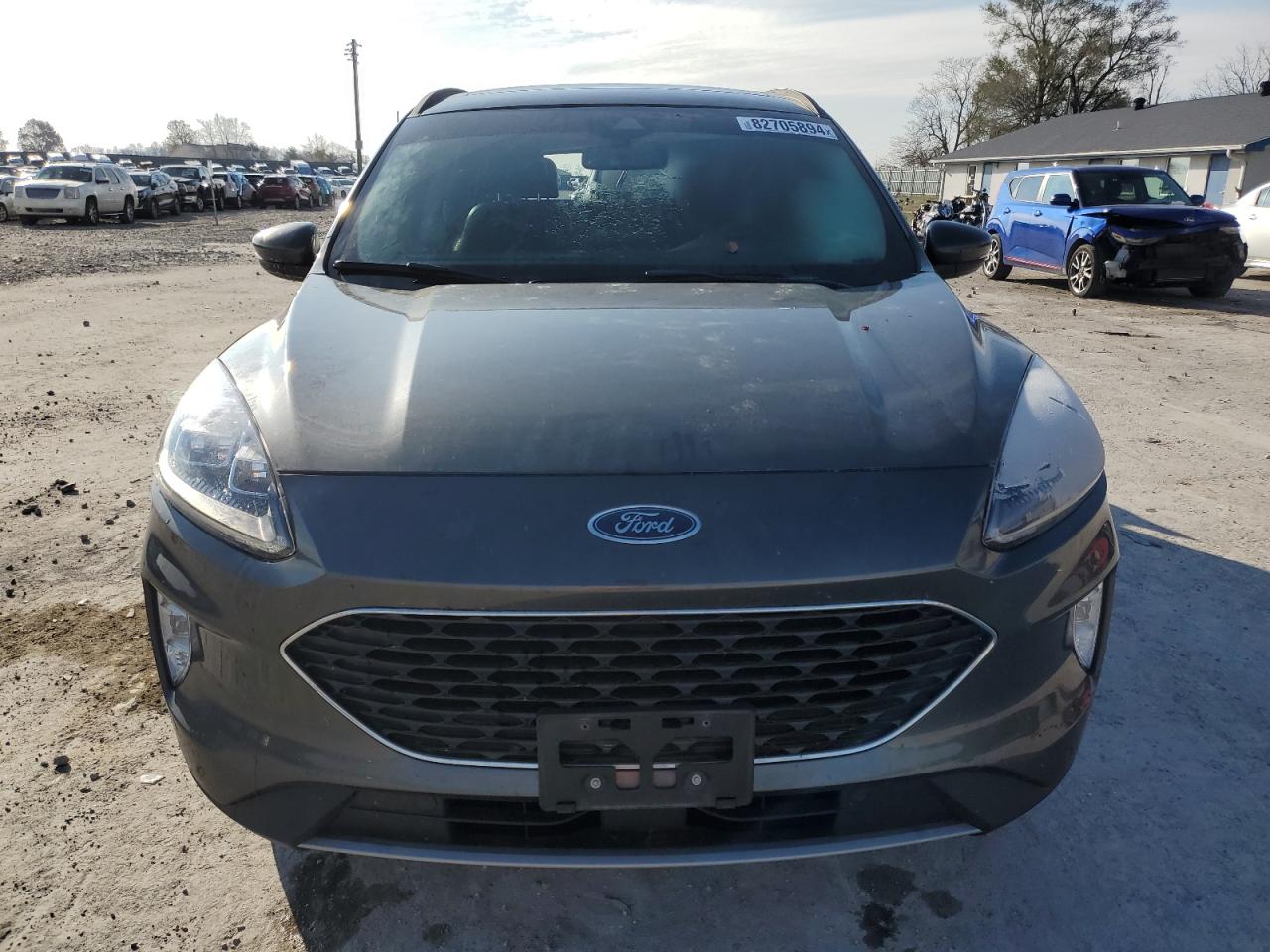 Lot #3026043964 2020 FORD ESCAPE TIT